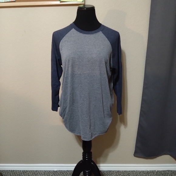 Next Level Apparel Tops - 3/4 sleeve Raglan